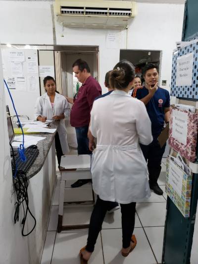VISITA A UPAS E POLICLÍNICAS