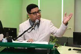 Presidente da Unimed CuiabÃ¡ deixa UTI e continuarÃ¡ tratamento em home care