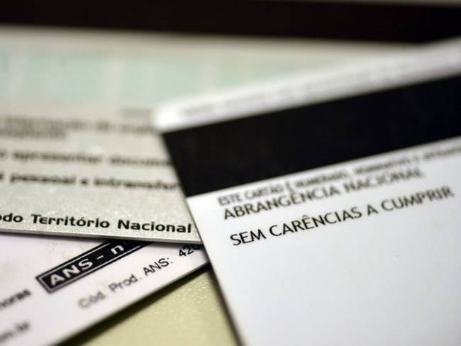 Cai nÃºmero de beneficiÃ¡rios de planos de assistÃªncia mÃ©dica em julho