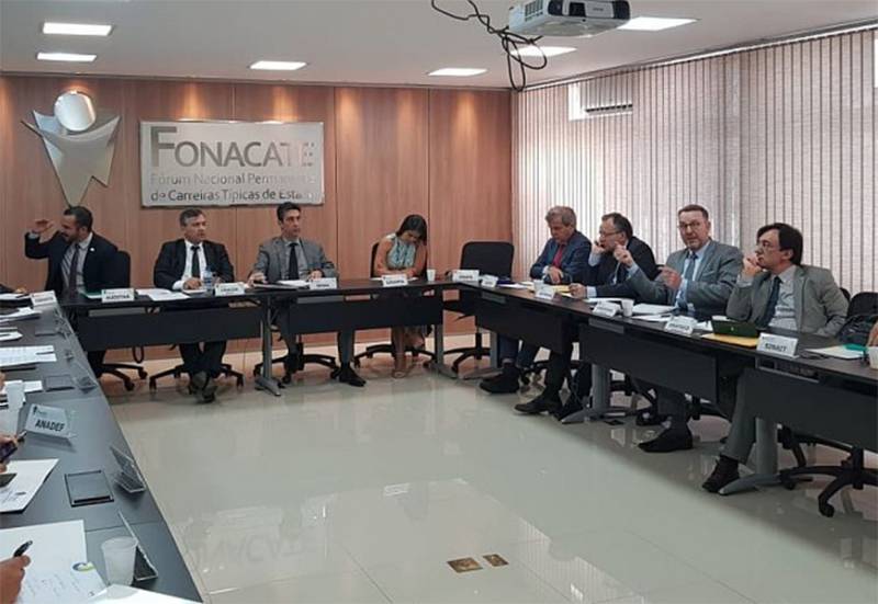 CCJ do Senado define calendÃ¡rio para votar PrevidÃªncia