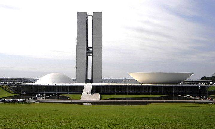  Congresso prepara projeto para reduzir nÃºmero de sindicatos