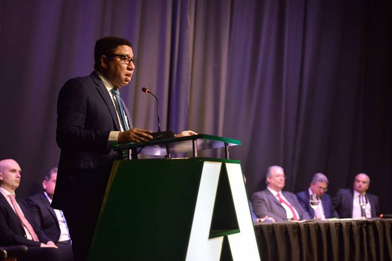 Dr. Rubens Carlos Ã© eleito diretor da Unimed do Brasil