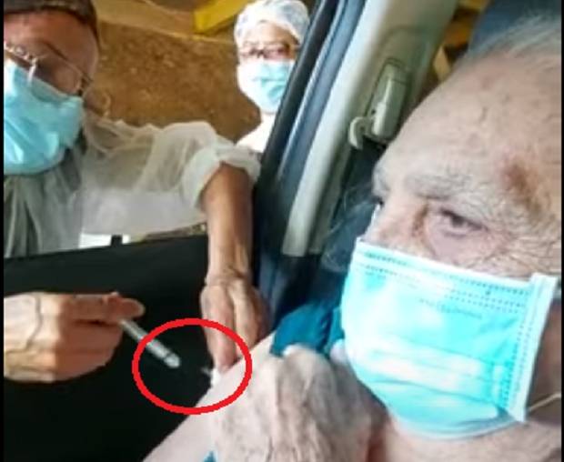 Enfermeira Ã© acusada de negligÃªncia ao vacinar idosa; 