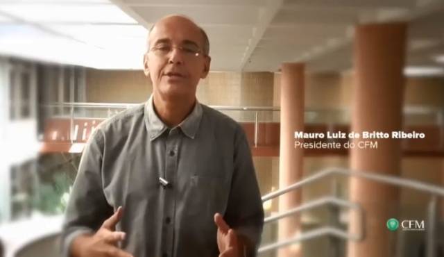 CFM publica moÃ§Ã£o de repÃºdio em defesa do mÃ©dico, ao respeito e Ã  civilidade na CPI da Pandemia