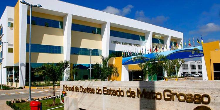  TCE suspende licitaÃ§Ã£o de R$ 46 milhÃµes para serviÃ§os de home care em MT