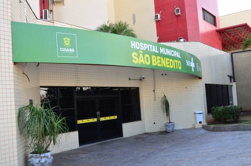Prefeitura de CuiabÃ¡: mÃ©dicos pedem demissÃ£o e afirmam que estÃ£o com salÃ¡rios atrasados