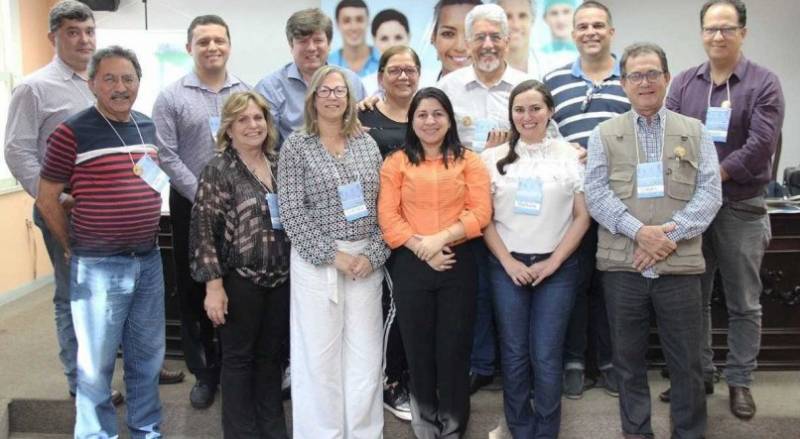 Recife recebe sindicatos mÃ©dicos do Brasil para posse da FederaÃ§Ã£o MÃ©dica