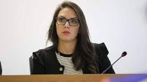 Janaina Riva convoca secretÃ¡rio Gilberto Figueiredo a prestar esclarecimentos por denÃºncias em Selet