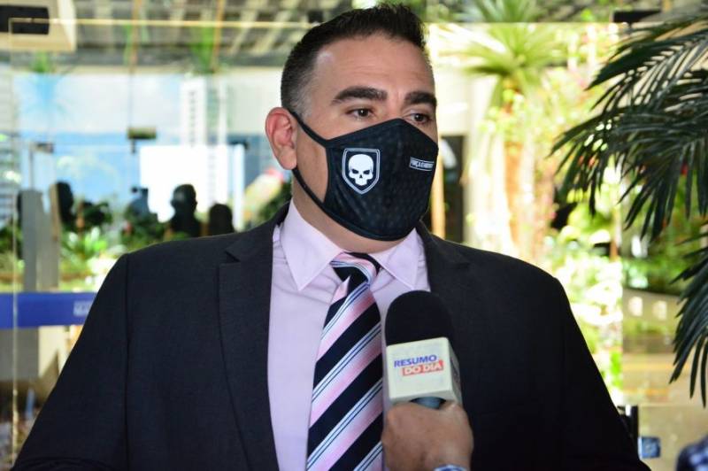 CPI quer ÂcaÃ§arÂ servidores que dariam suporte a esquema na SaÃºde