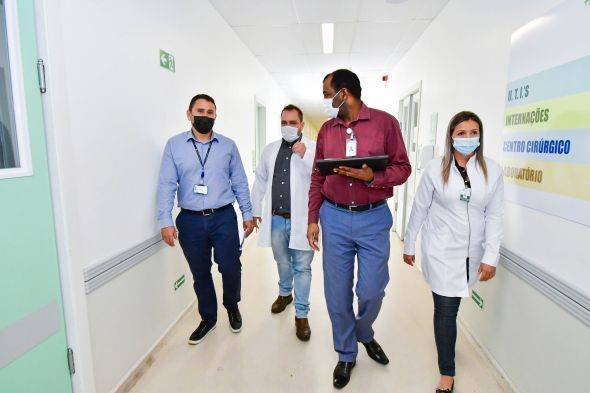 Representantes do TCE visitam HMC e realizam conferÃªncia nas escalas mÃ©dicas