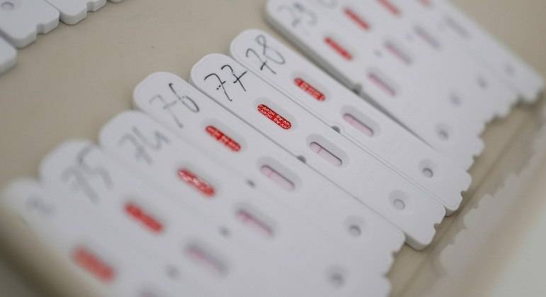 Alguns testes nÃ£o detectam Covid em infectados pela Ãmicron