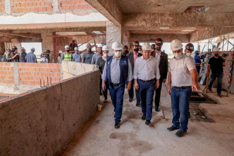 Mauro promete Hospital Central para 2023 e pÃµe fim a pesadelo de 3 dÃ©cadas