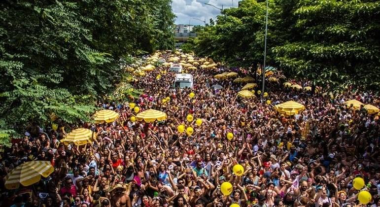 Bom senso e respeito: Ã o enredo que queremos para o Carnaval 2022!