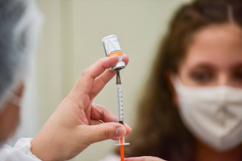 Vacina contra influenza poderÃ¡ ser aplicada com a da covid