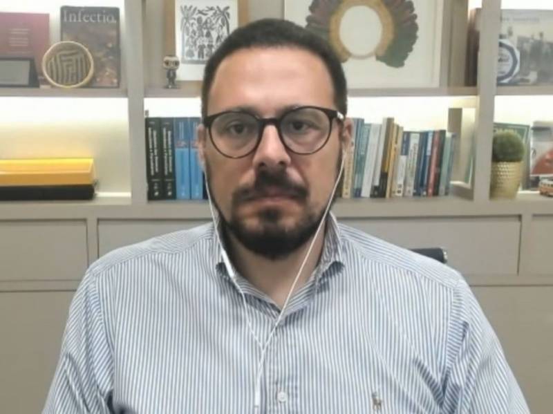 Estamos vivendo uma nova onda de casos de Covid, diz pesquisador da Fiocruz