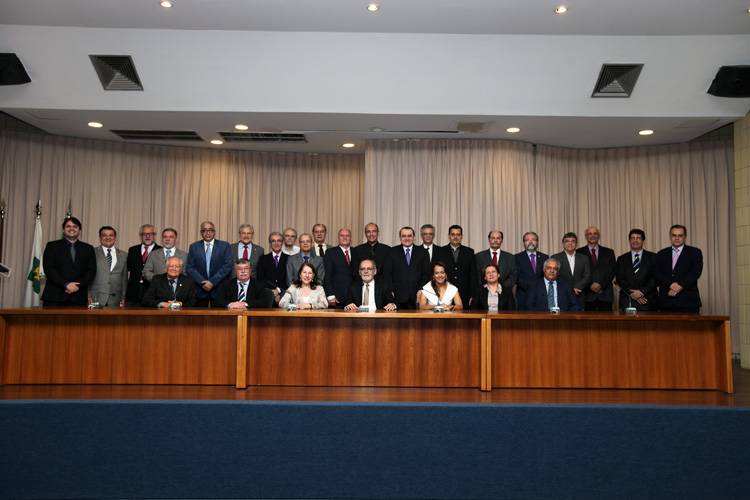Novos conselheiros federais tomam posse