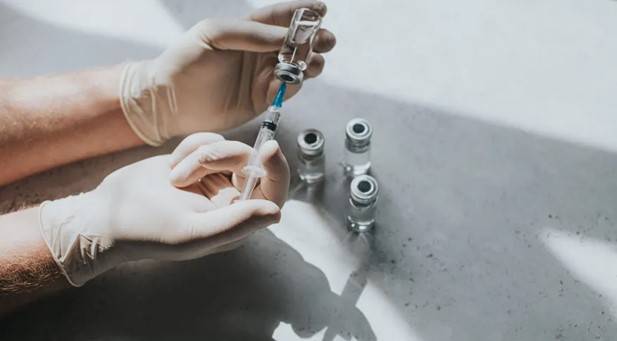 SaÃºde incorpora o medicamento tocilizumabe para tratamento da Covid-19 no SUS