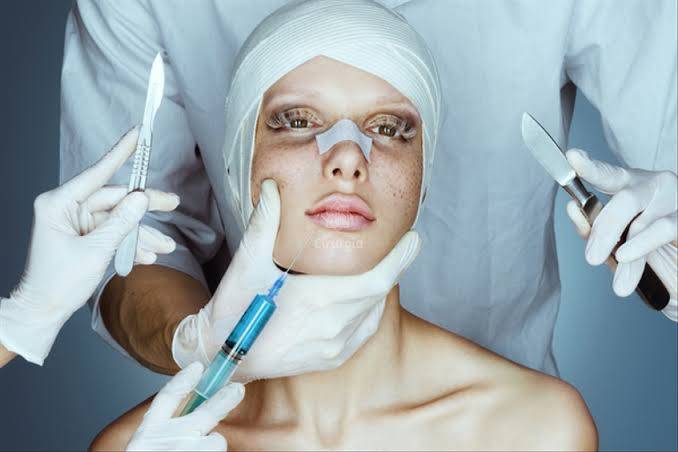 MÃ©dicos alertam populaÃ§Ã£o para riscos em procedimentos estÃ©ticos feitos com profissionais nÃ£o habili