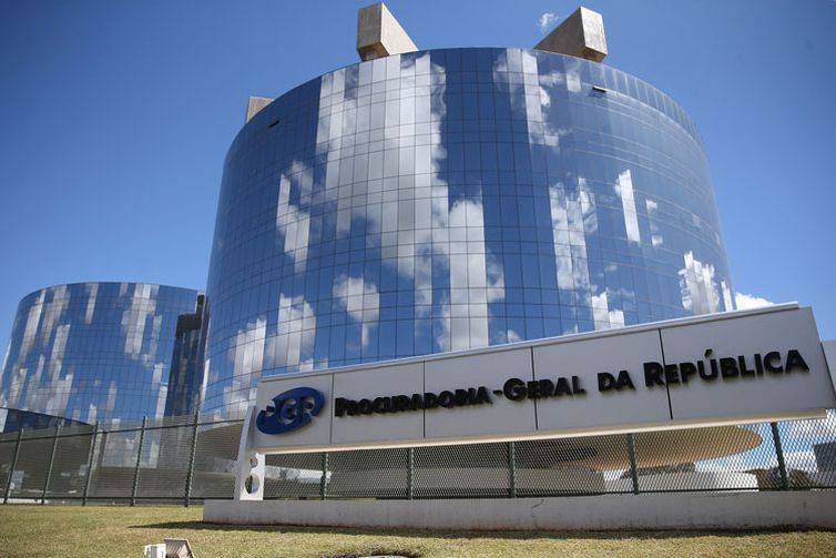 MPF abre investigaÃ§Ã£o sobre norma do CFM para o canabidiol