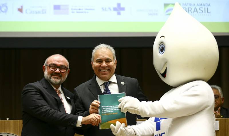 MinistÃ©rio da SaÃºde lanÃ§a plano de combate Ã  poliomielite