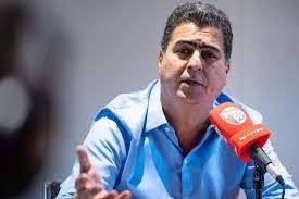 Prefeitura nÃ£o paga fÃ©rias, adicionais e rescisÃµes, diz sindicato