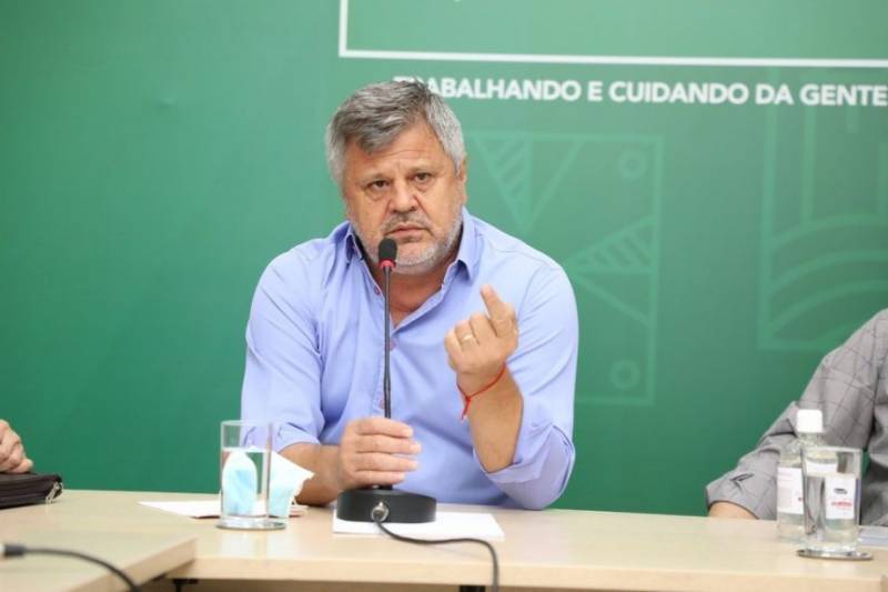 CuiabÃ¡ cogita parar obras para nÃ£o atrasar salÃ¡rio de servidores