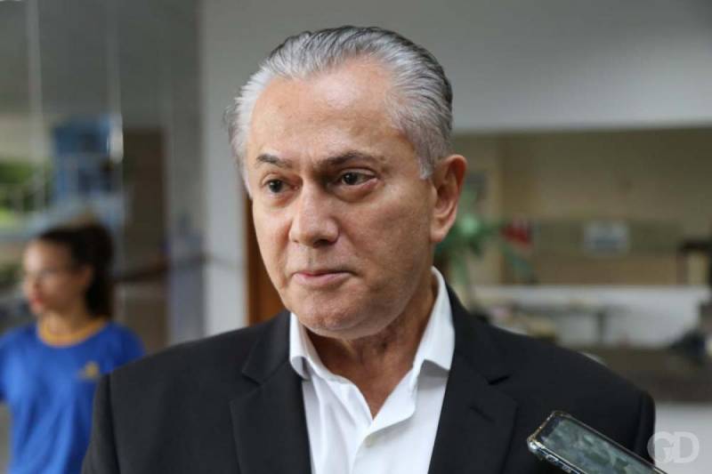 JustiÃ§a avalia novo pedido de intervenÃ§Ã£o na SaÃºde; Perri dÃ¡ prazo para Emanuel