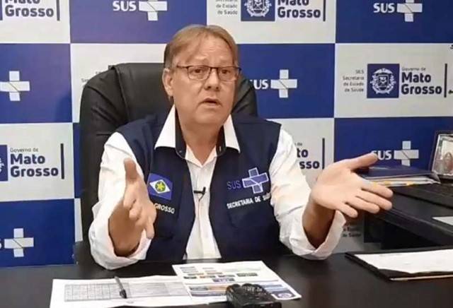 Gilberto afirma que vereadores de CuiabÃ¡ ÂblindamÂ Emanuel