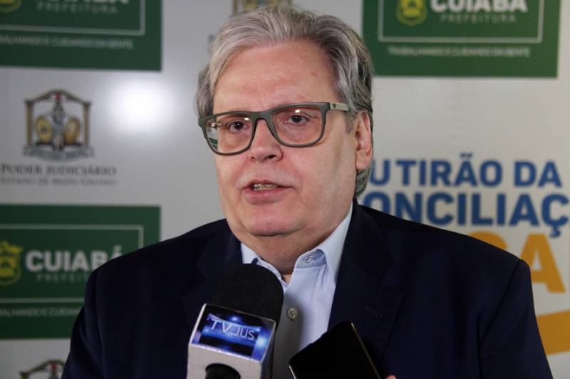 Possas presta esclarecimentos sobre obras da saÃºde junto a ComissÃ£o de Obras