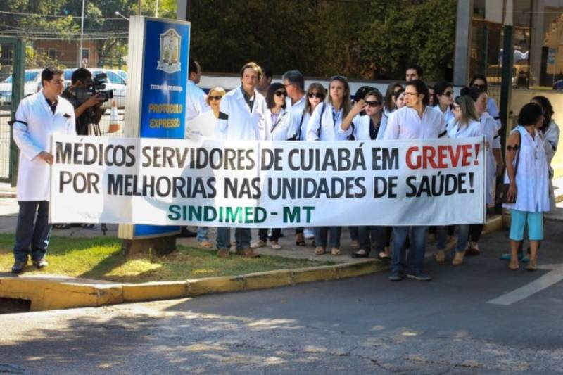 Com pagamentos atrasados, mÃ©dicos podem entrar em greve em CuiabÃ¡