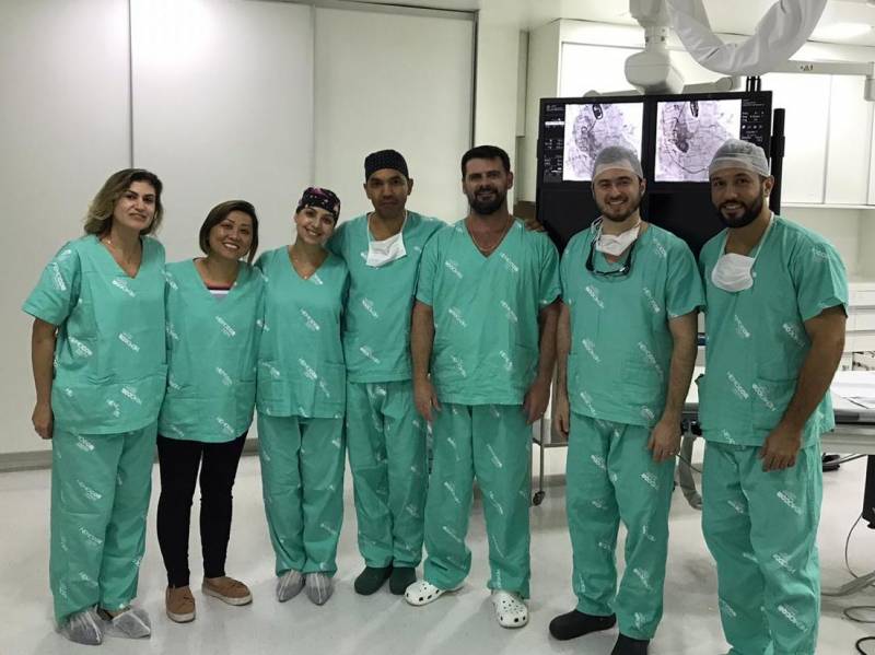 Equipe mÃ©dica de CuiabÃ¡ realiza procedimento cardÃ­aco inÃ©dito no Brasil