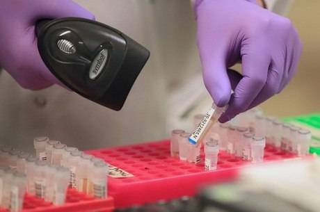 Anvisa aprova trÃªs novos testes de covid-19
