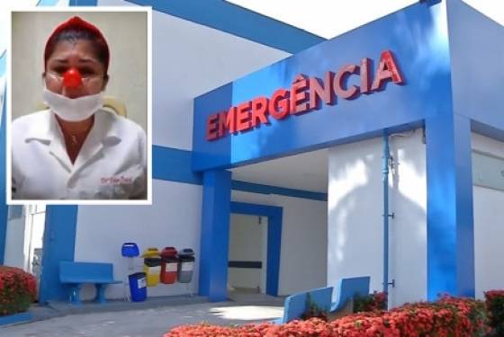 Chorando, enfermeira dispara contra polÃ­ticos e pede ajuda