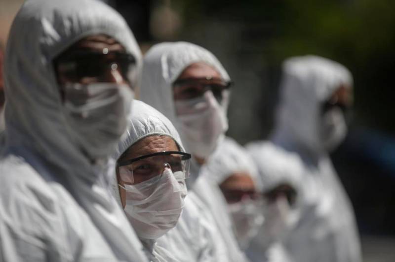 Em MT, mÃ©dicos trabalham com EPIs de 2Âª e contratos precÃ¡rios, lamenta diretor